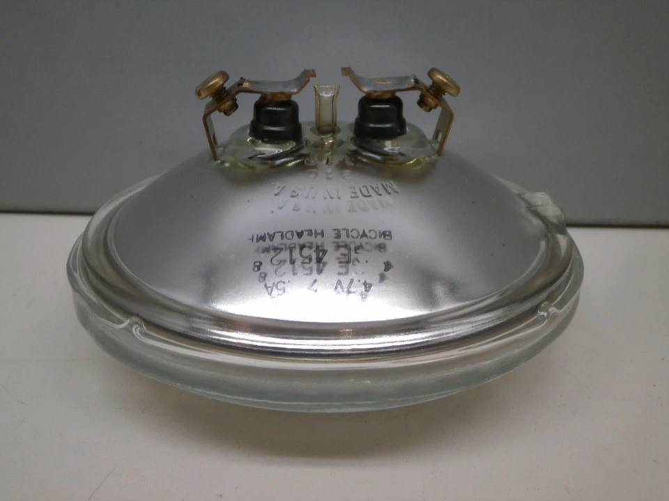 (6-Pack) GE 4512 4.7-Volt Bicycle Headlamp Lamp Light Bulb 0.5A 4.7V PAR36 - Image 2 of 3