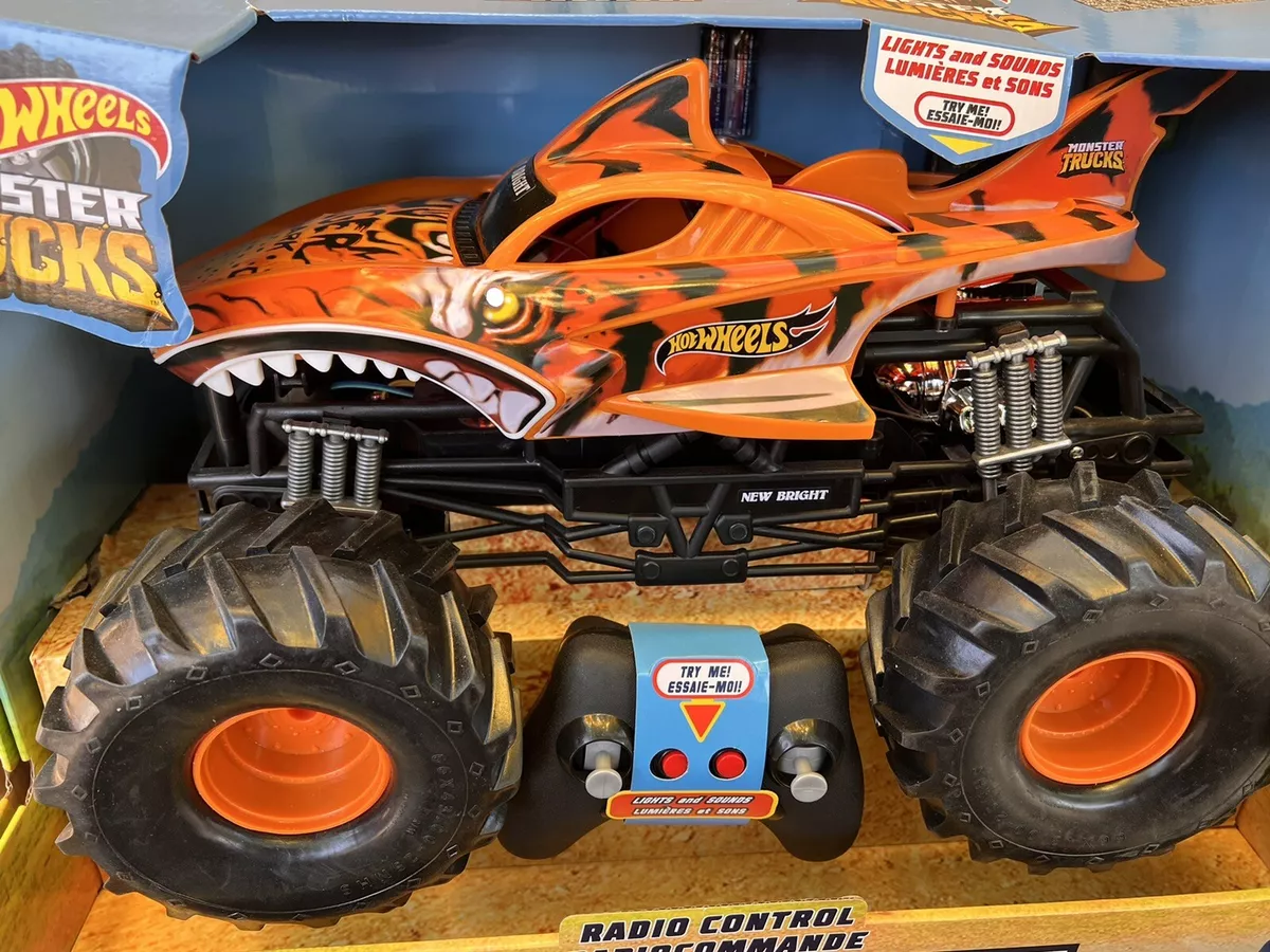 también guerra Aislar New Bright 1:10 RC Monster Truck Remote Control 4x4 Hot Wheels Tiger Shark  | eBay