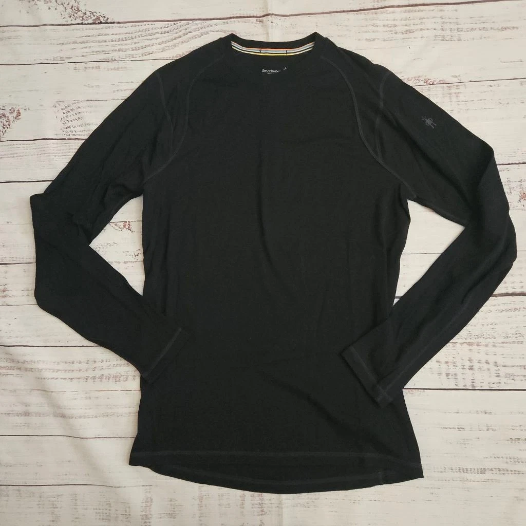 Smartwool Merino 250 Black Base Layer Long Sleeve Top Wool Mens Medium
Opens in a new window or tab