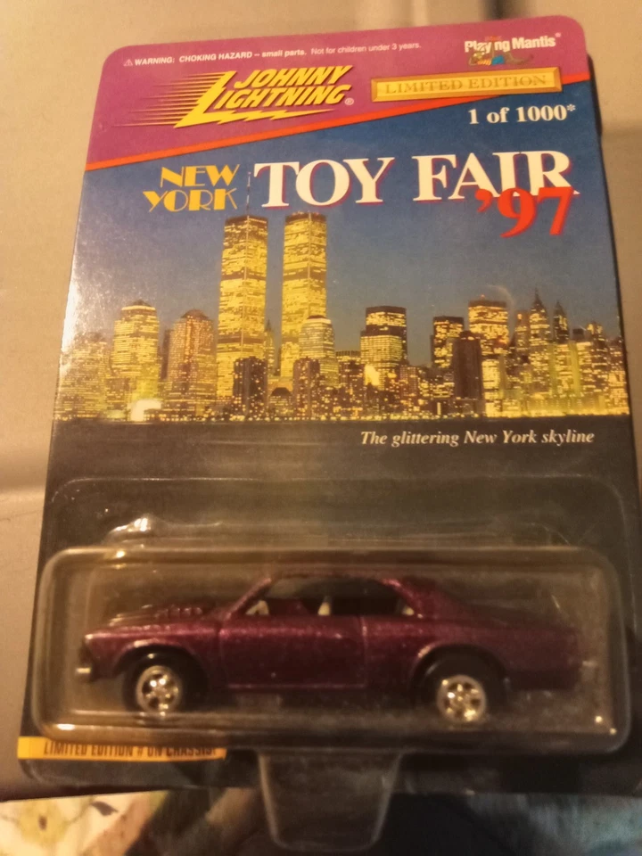 Johnny Lightning '97 玩具展纽约 1966 雪佛兰马里布 1000 件 1 件 — 第 2/2 张图片
