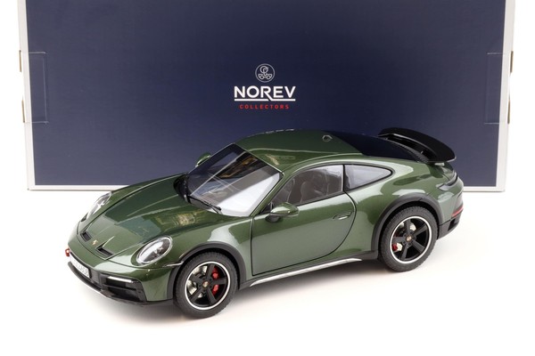 1:18 Norev Porsche 911 (992) Dakar Coupe 2023 Oakgreen Metallic-image