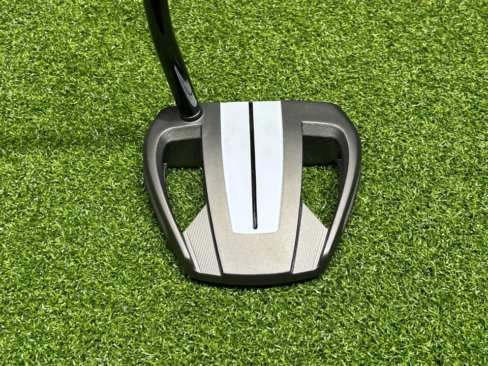 TaylorMade Spider Tour V 7 Right Handed Steel Putter - 35-Inch - Image 3 of 4