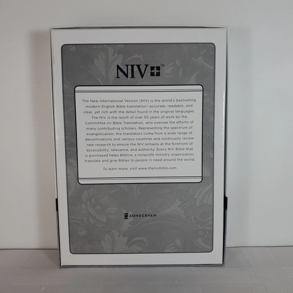 Zondervan NIV Holy Bible Giant Print Edition Gray Cloth Flexcase Floral Design - Image 2 of 4