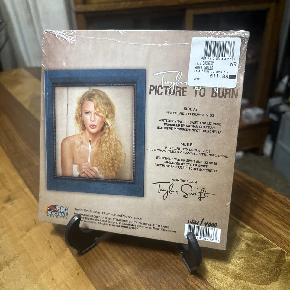 Rare Taylor Swift Picture To Burn 45 lp  Never Opened. No. 1421/4000 Free Home - Image 2 of 4