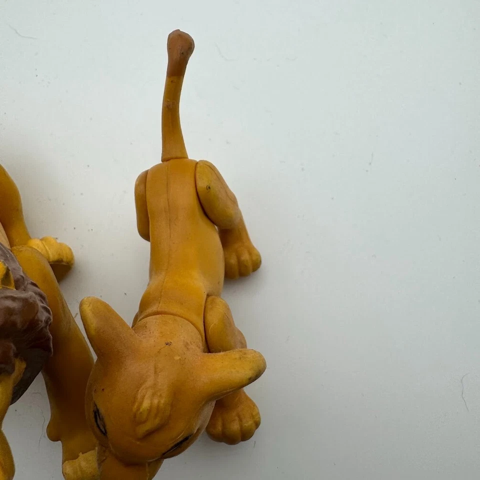 Figura De Colección Rey León Lucha Batalla Acción Joven Simba Disney Simba Mattel 1994 Foto 3 de 4