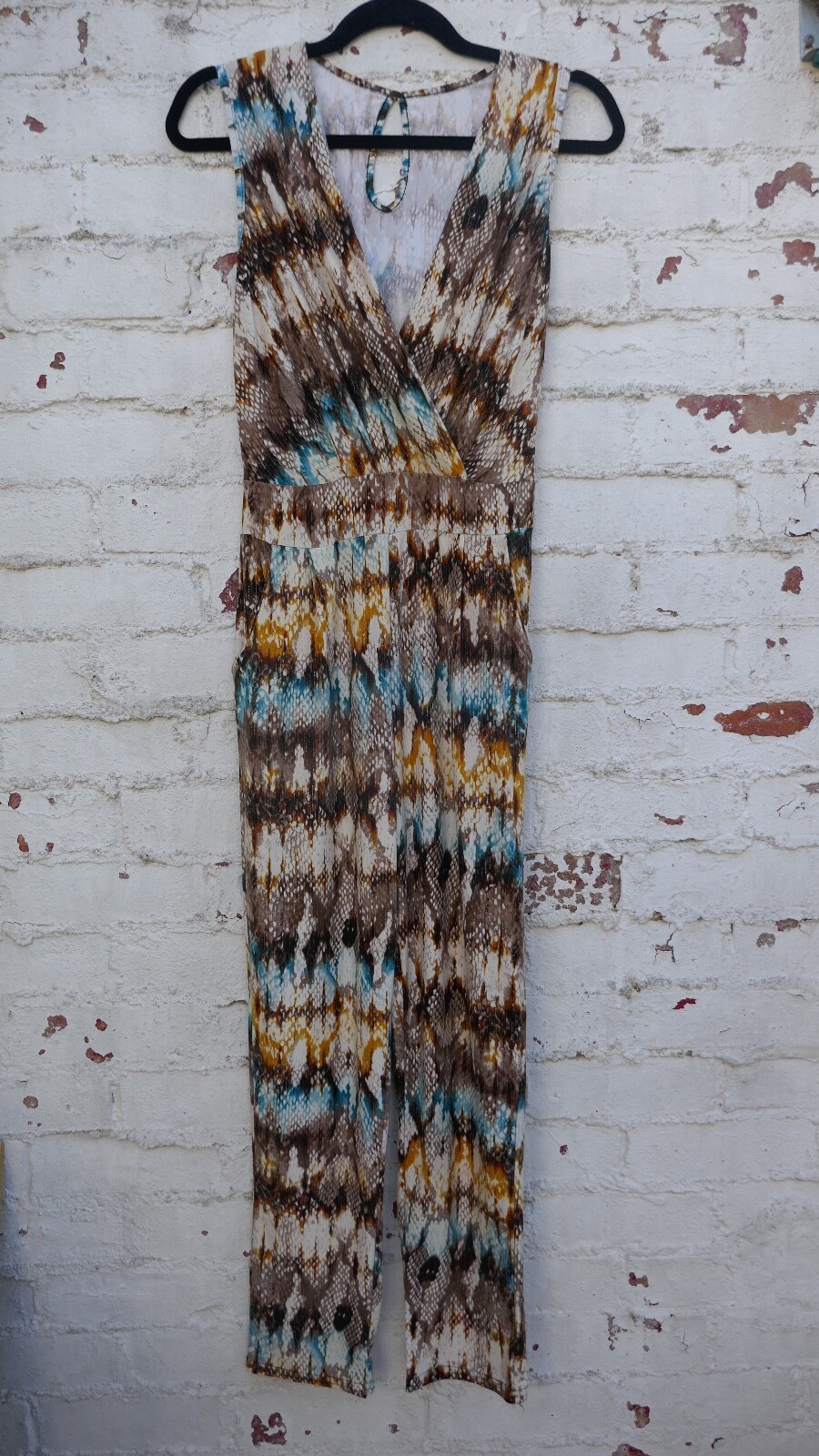 Picture 1 of 6