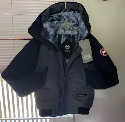 Canada Goose Chilliwack Bomber Jacket Regeneration Arctic Navy XS Worth  $1195