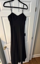 Long black gown New With Tags Lulu size Medium adjustable straps 