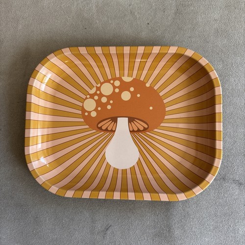 Premium Rolling Tray Ash Tray Retro Mushroom 7inx5.5in