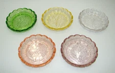 Heisey Oak Leaf 5 Coaster Set Sahara Moongleam Flamingo Hawthorne Crystal