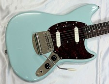 Squier by Fender Classic Vibe 60s Mustang (no...