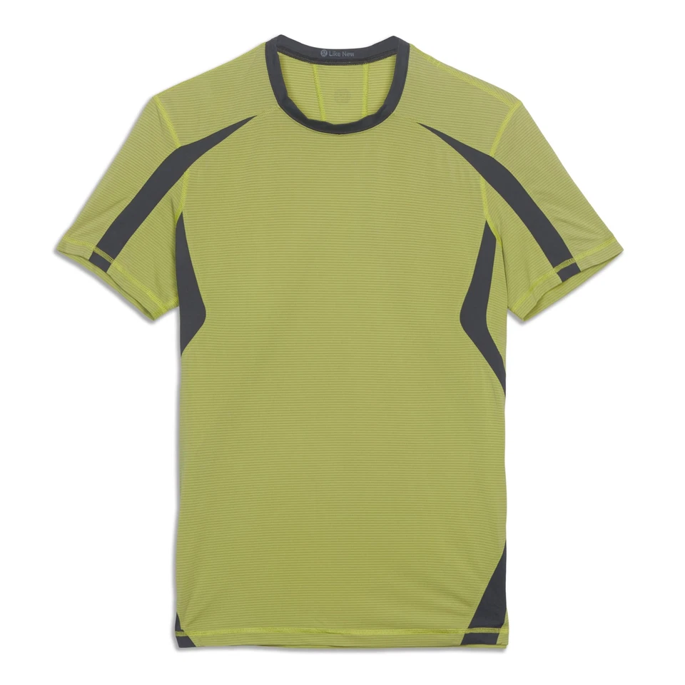 Мужская повседневная рубашка с коротким рукавом lululemon размер S зеленая