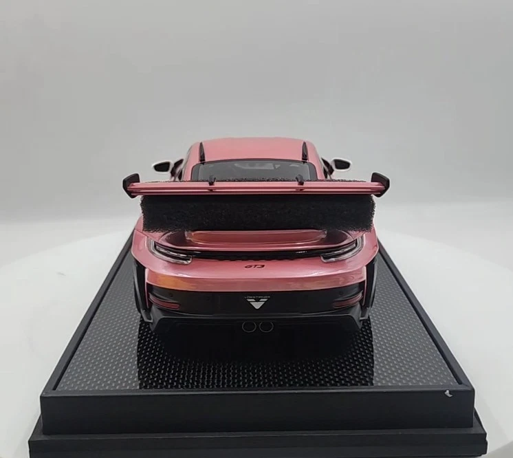 1/18 Porsche 992 GT3RS / pink Limted to 30pc/ Timothy and Pierre - Image 3 of 3