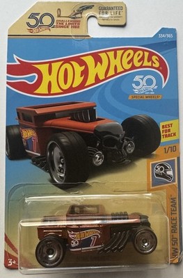 2018 Hot Wheels HW 50TH RACE TEAM 1/10 Bone Shaker 334/365