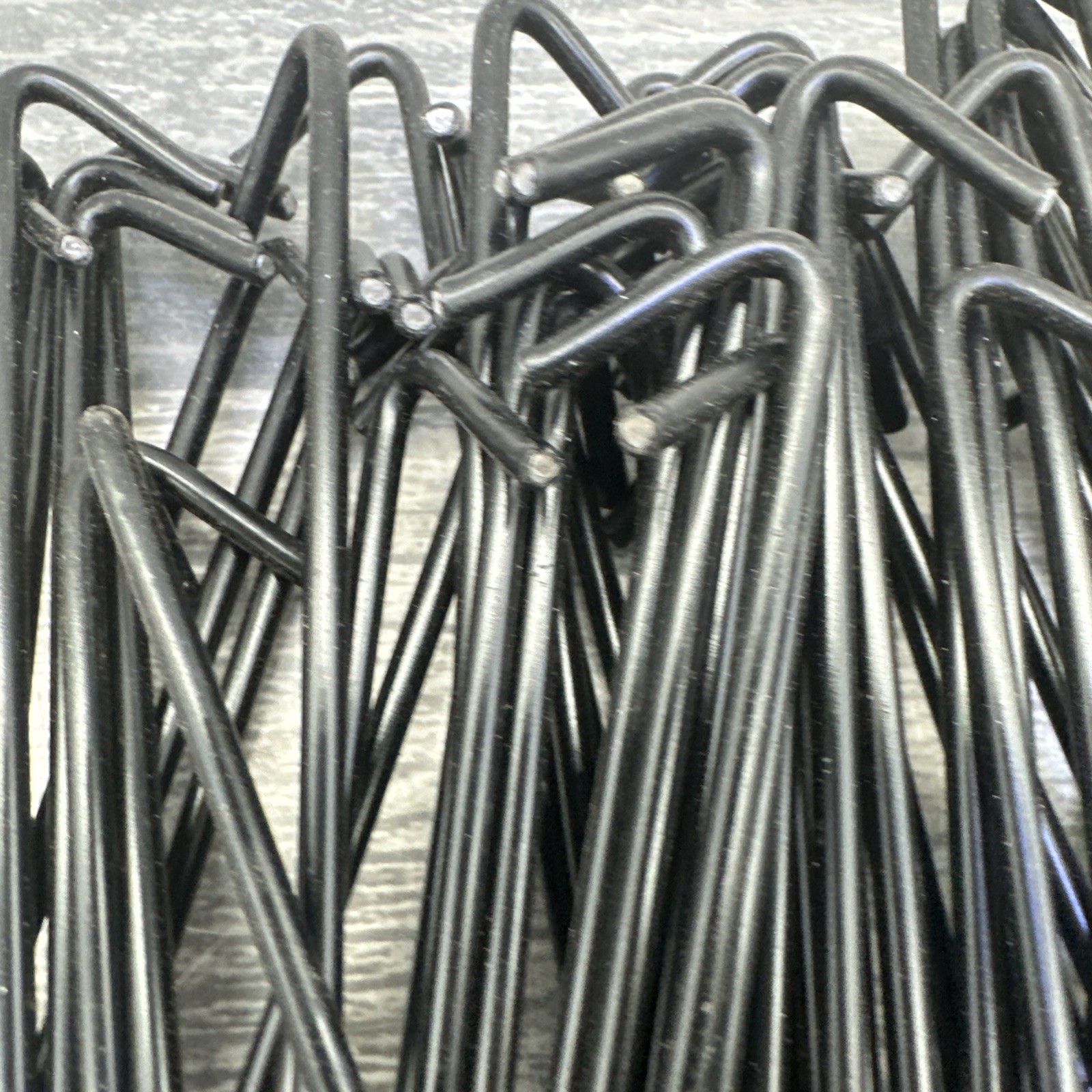 Black Aluminum Tie Wire for Chain Link Fence, 8 1/4" Long 9 Gauge (Bag of 100)