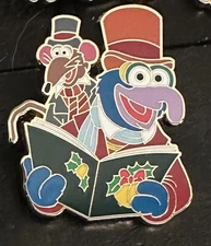 Muppets Gonzo Rizzo Rat Christmas Carol 30th Anniversary Mystery Pin Disney LR