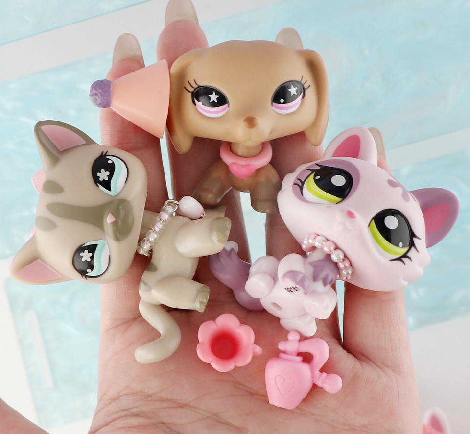 Littlest Pet Shop 2025 Generation 7 Pet Pairs Series 3 Mystery Pack 2 RANDOM Pets 5 Surprises, with Virtual Code Basic Fun