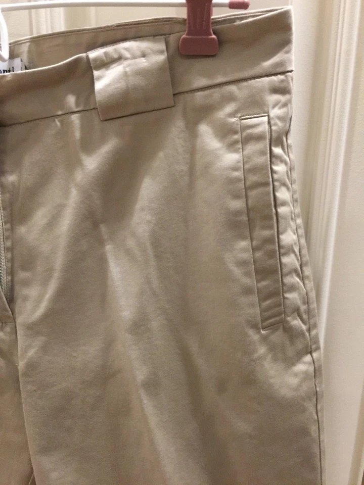 Bermudas Ashworth caqui - talla 10 - nuevas sin etiquetas Foto 2 de 4