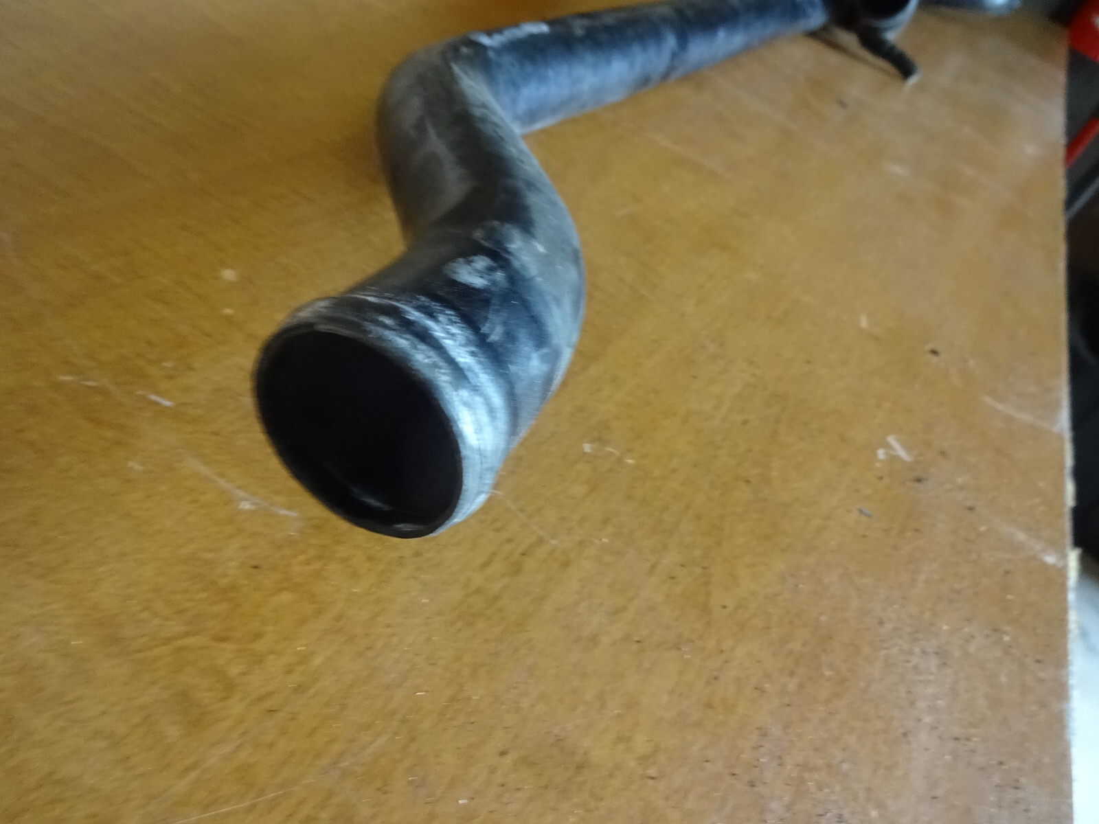 Ferrari 355 - Radiator Delivery Pipe  P/N 158248-167024