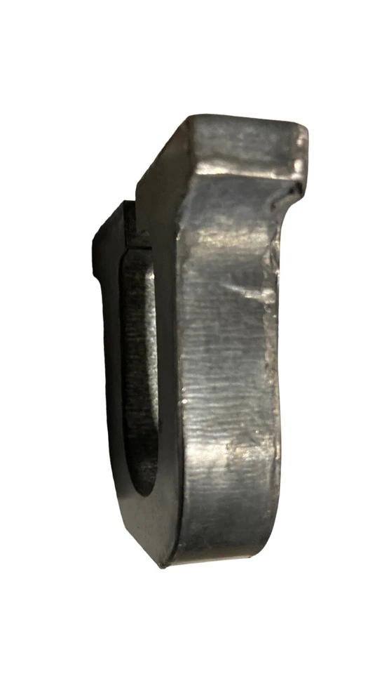 Rustic Primitive Hanging TIN BOX LETTER, 2.5”Tall U - Image 2 of 3