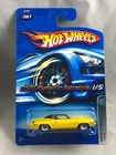 Hot Wheels 2006 1970 Plymouth Barracuda Mopar Madness 1/5  Yellow #61