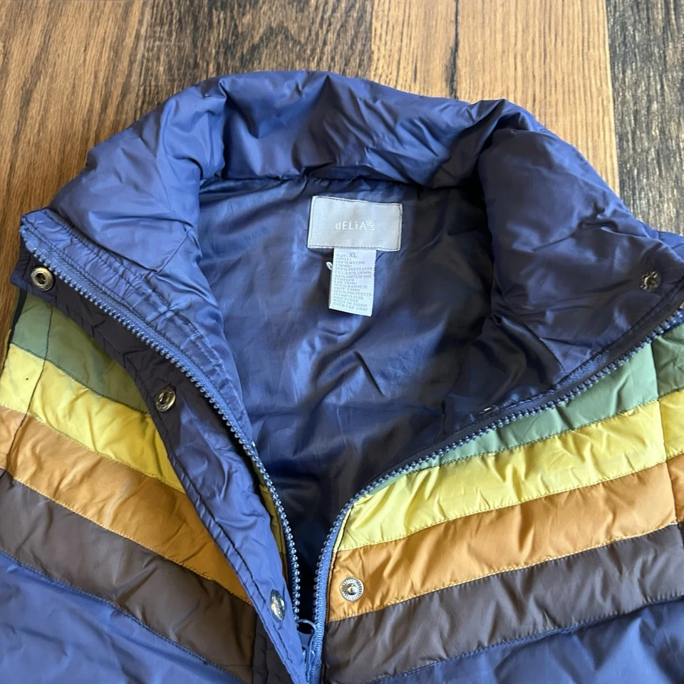 Delia’s Puffer Chaleco XL Azul Bloque de Color Retro Y2K 2000s Nylon Cremallera Chaqueta a Presión Foto 4 de 4