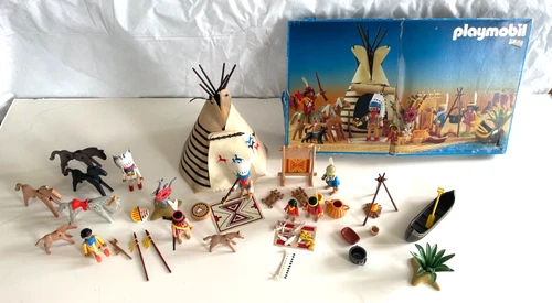 Vtg PLAYMOBIL Native American Indian Camp Life Village Western Set 3733 Figures