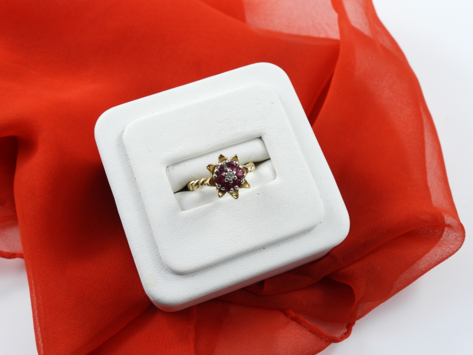 Vintage Solid 14K Yellow Gold Ring Ruby Diamond C… - image 16