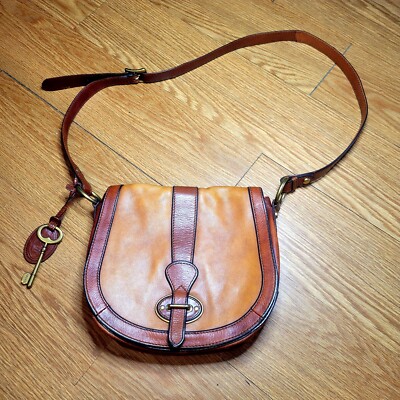 Sac à Main Bandoulière Fossil En Cuir Vintage – Couleur Caramel – Occasion Bon état