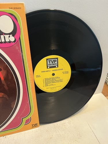 - Disco Hustle 20 hits vinyl Record album lp - Picture 3 of 4