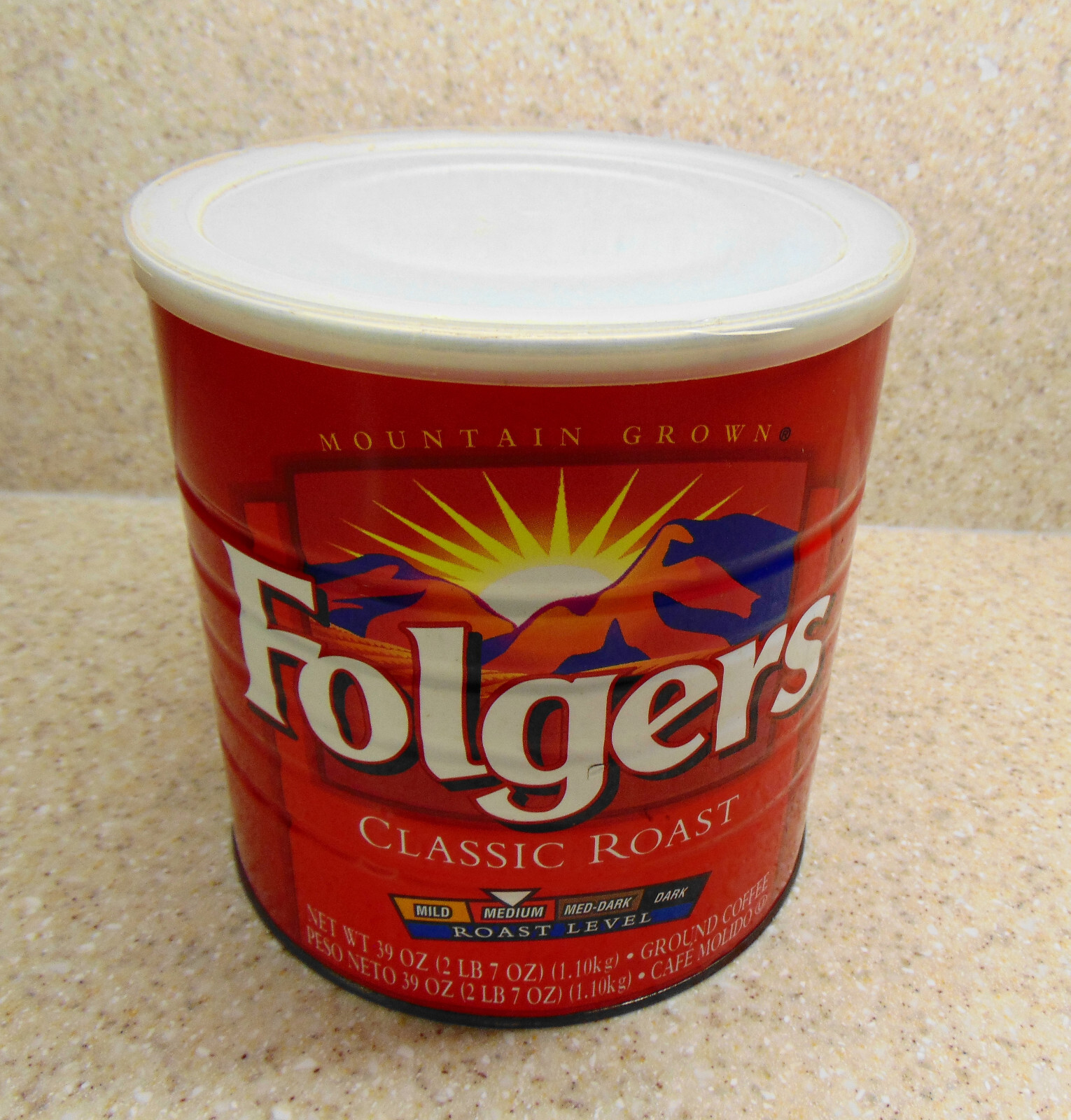 Folgers Classic Roast Coffee Metal Can 39 Ounces 2 LBS 7 OZ SEALED