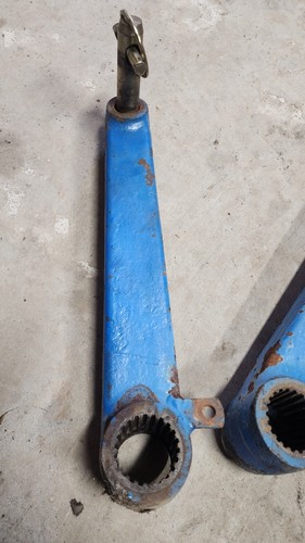 Ford Compact Tractor Upper Lift Arms 1300, 1310, 1500, 1510, 1700, 1710 , 1900 - Picture 11 of 13