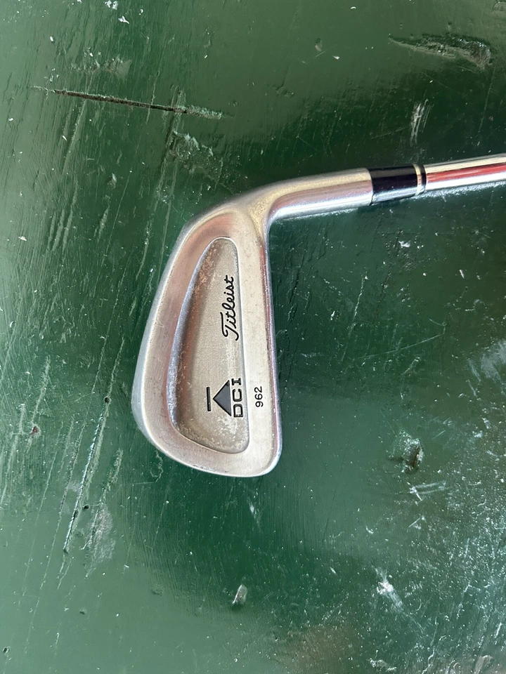 Hierro Titleist DCI 962 5 - mano derecha - True Temper Gold R300 eje regular Foto 2 de 4