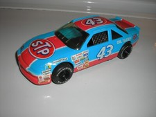 NO BOX Racing Champions 1/24 Richard Petty 43 STP Pontiac Grand Prix Free SHIP
