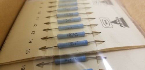 (10) Vishay / Dale RNX 3/4 100PPM FM 1% T - 00 L05 1.44W Metal Oxide Resistors - Picture 3 of 4