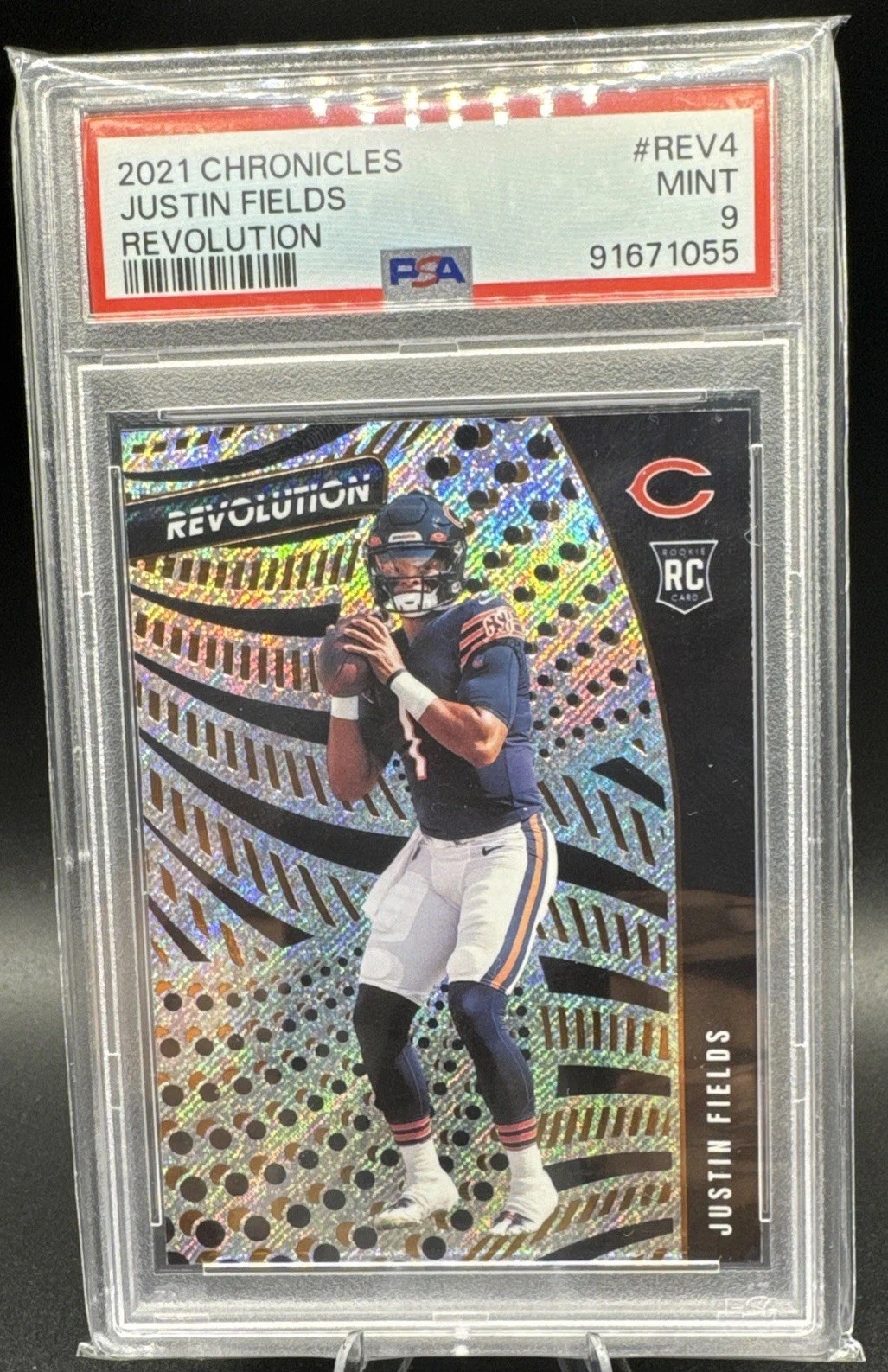 2021 Chronicles Revolution Justin Fields Rapture #REV-4 RC – PSA 9 Rookie