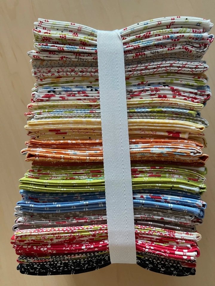 FIGS & SHIRTINGS by Fig Tree Co Moda Fabric 40 Fat Quarter Bundle 20390 (Other) - Image 3 of 4