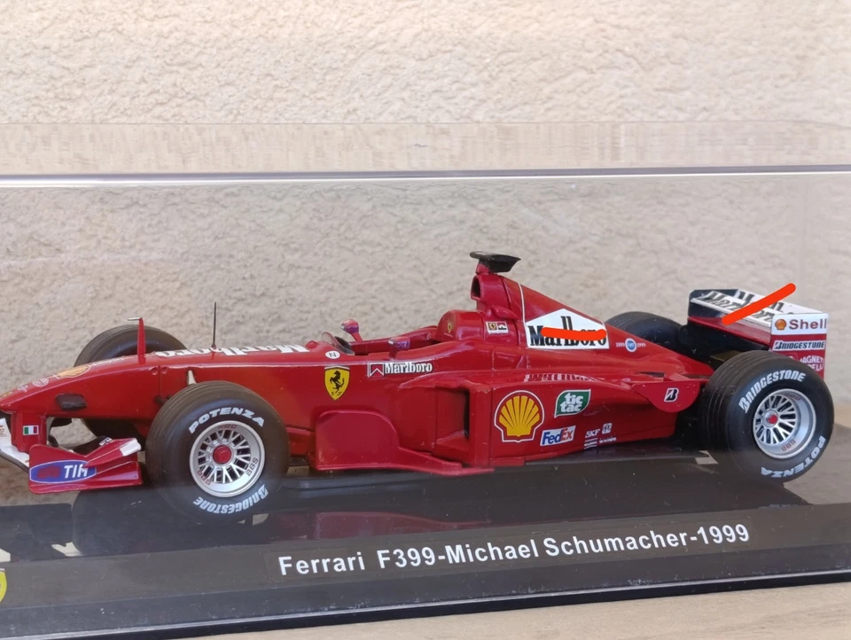 Ferrari F399 Michael Schumacher 1999 1/24 Modellino Formula 1 Die Cast Decals - Immagine 2 di 4