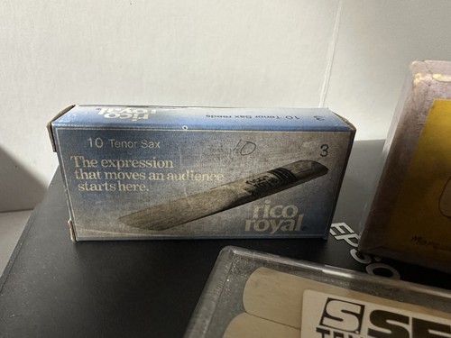 21 Saxophone Reeds 2.5-3 Strength Tenor Rico, Vandoren & S Series NOS - Picture 2 of 3