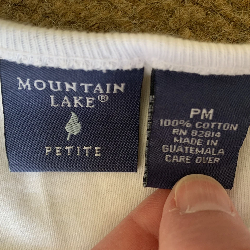 Mountain Lake Blanco Tanque Denim Acolchado Bordado Parche Bandera Pequeña Med Foto 3 de 4