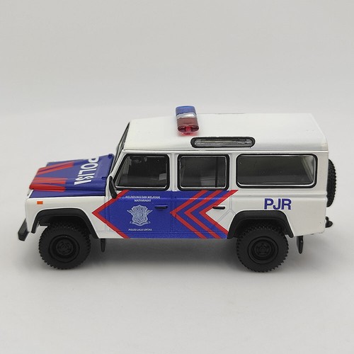 Diecast MINIGT 1/64 Scale Land Rover Defender Police Car Indonesian Police Model - Picture 2 of 15