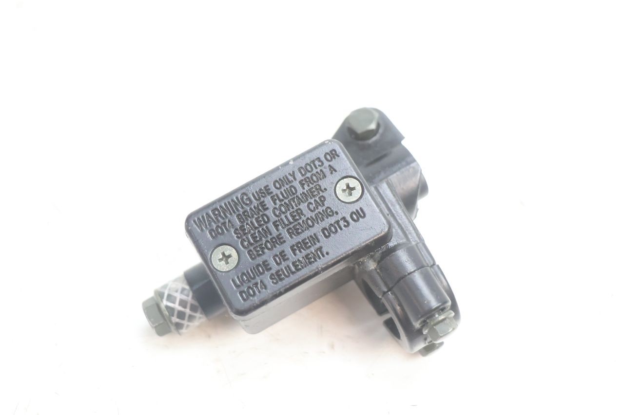 FRONT BRAKE MASTER CYLINDER - LAZIO RENO 50 (2016 - 2021)