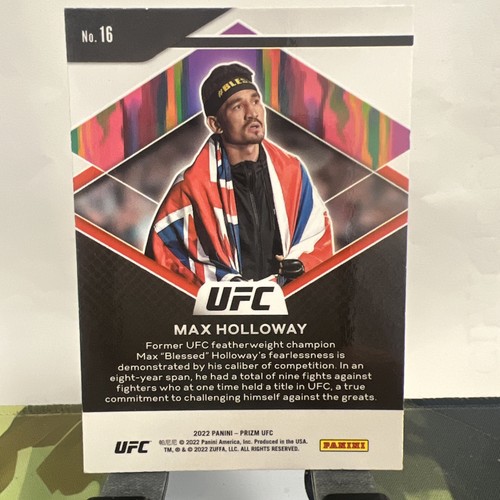 Max Holloway #16 Panini Prizm 2022 UFC “Fearless” - Picture 2 of 2