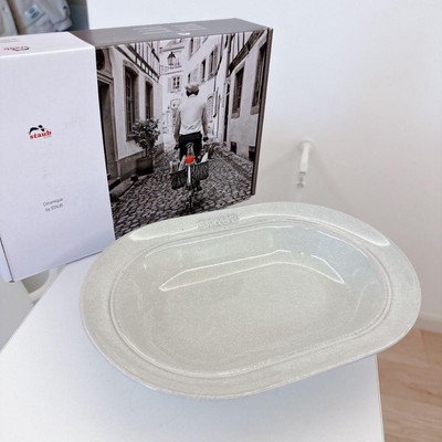 Staub Ovaler Teller Campagne 25Cm