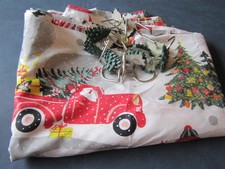 PRE-OWNED HOLIDAY FABRIC SHOWER CURTAIN PLUS 12 CHRISTMAS TREE SHOWER HOOKS