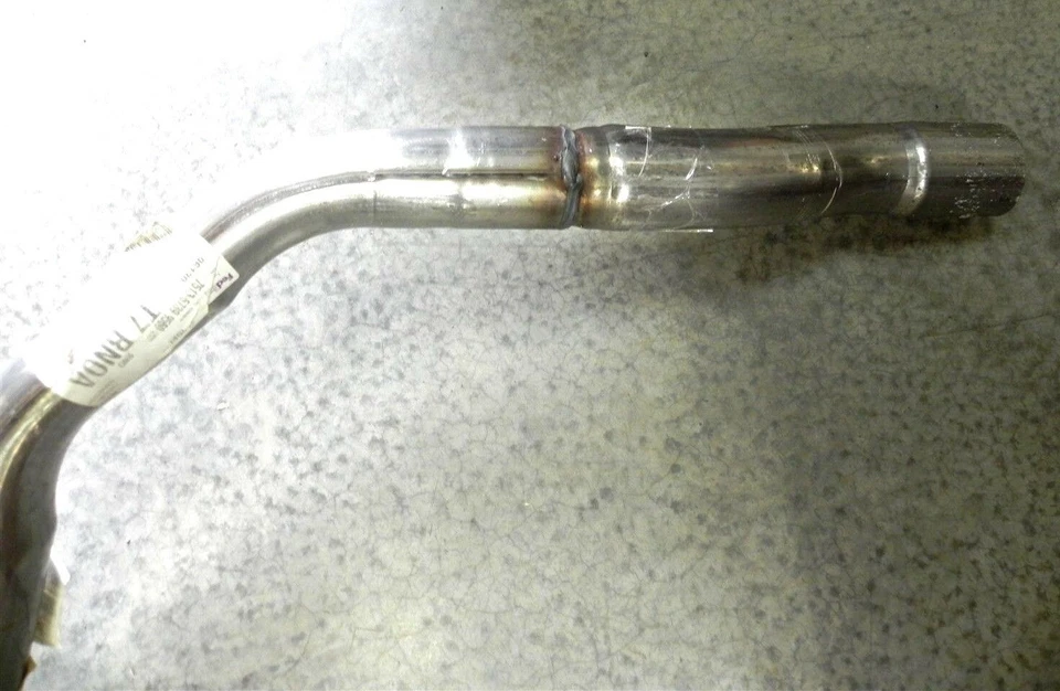 GM#22552916 TUBO DE ESCAPE NOS 2,3 L 1992 PONTIAC GRAND AM OLDSMOBILE CUTLASS Foto 2 de 4