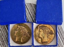 Sculpteur Paul Belmondo (1898-1982) Deux médailles Alliance française Marianne  