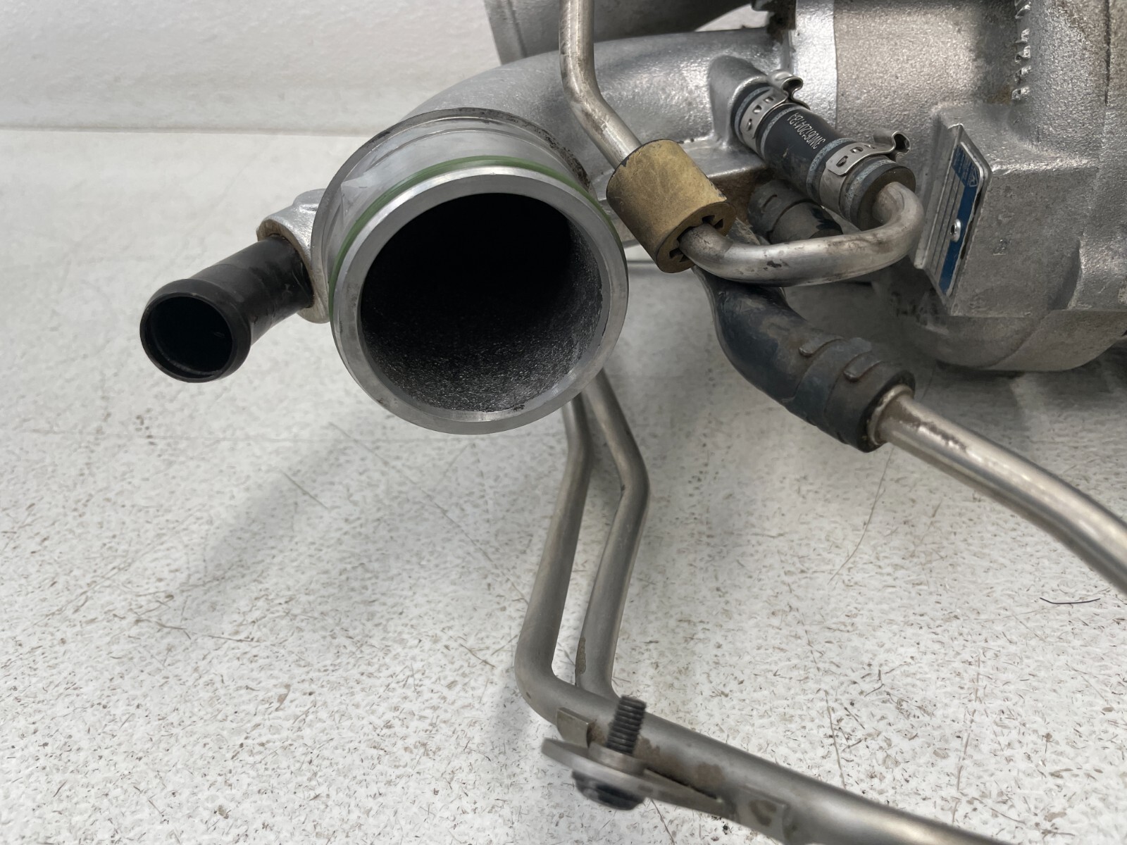 2003-2007 Bentley Continental GT Left Turbo Turbocharger 6.0L 1577 OEM
