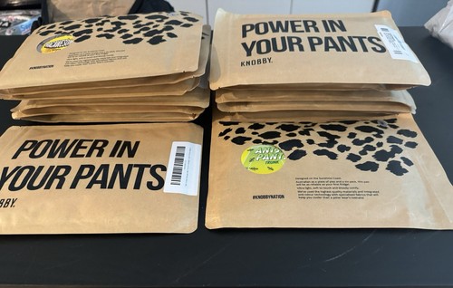 16 underware knobbynation trunk underware 16 each total 8 Medium 8 Large - Picture 9 of 9