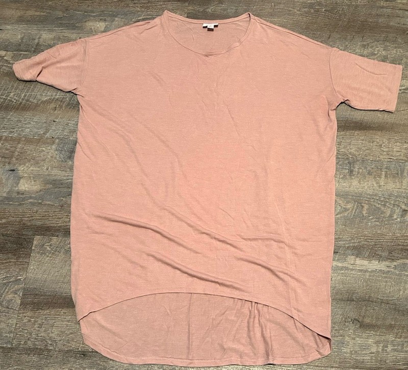LulaRoe Mauve Irma Top Medium